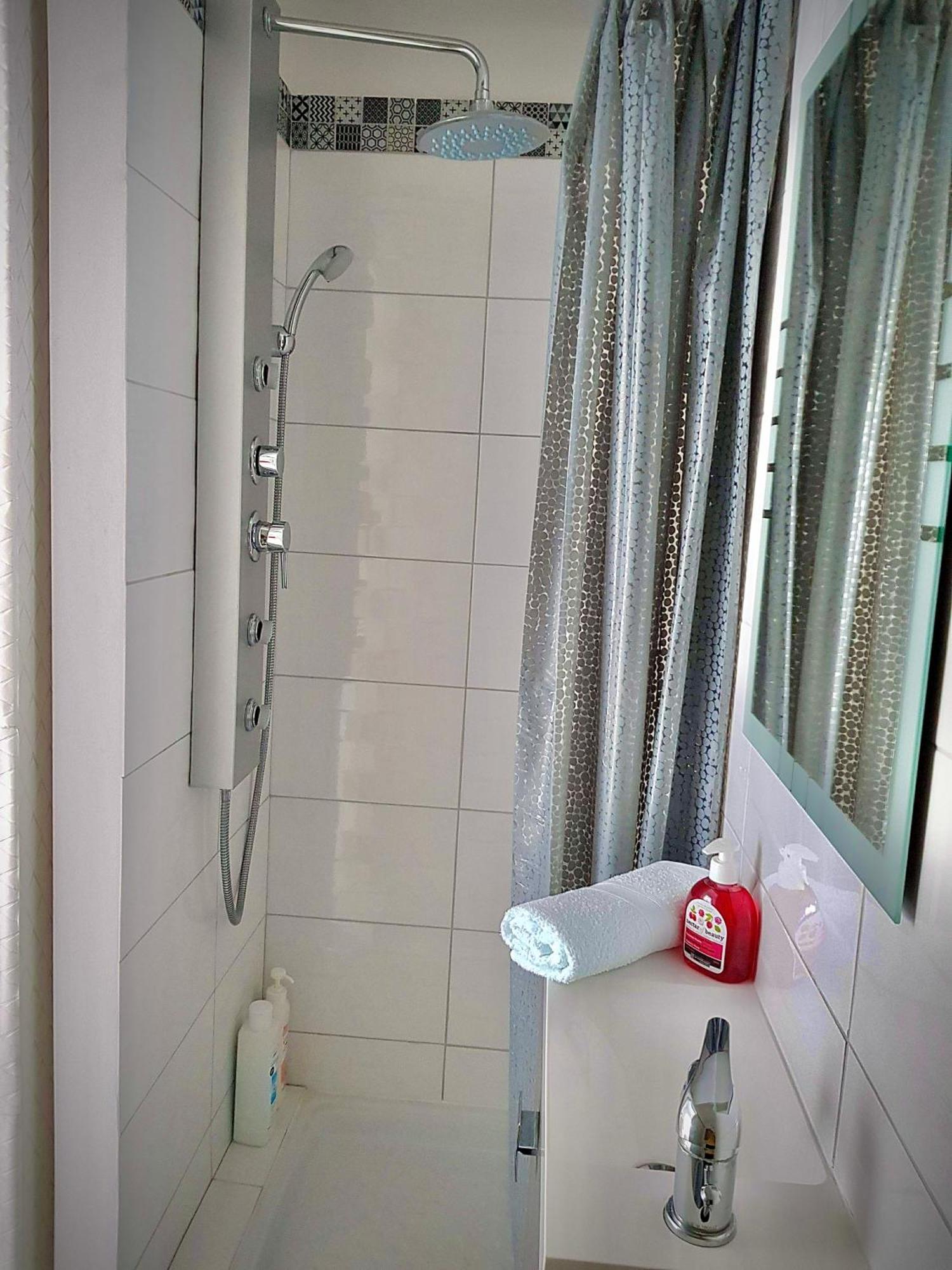 ניס Lovely Riviera Apartment מראה חיצוני תמונה