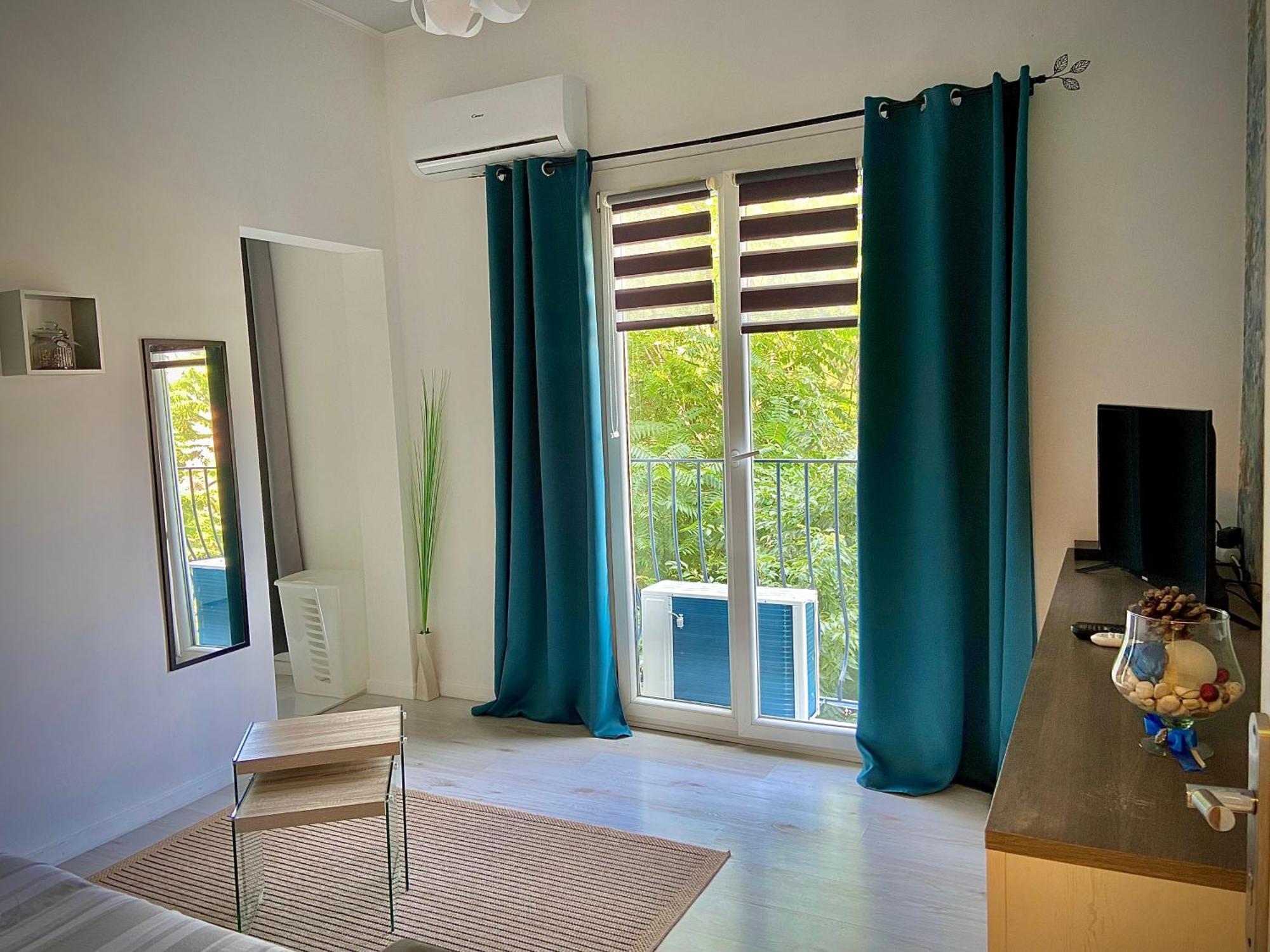ניס Lovely Riviera Apartment מראה חיצוני תמונה