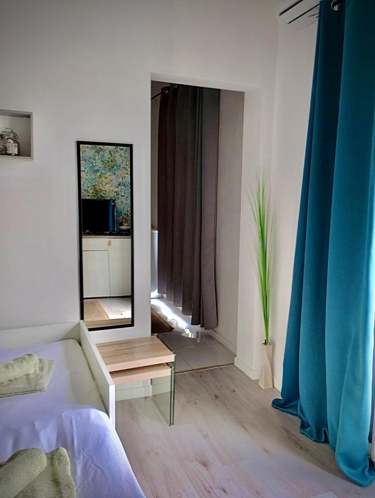ניס Lovely Riviera Apartment מראה חיצוני תמונה
